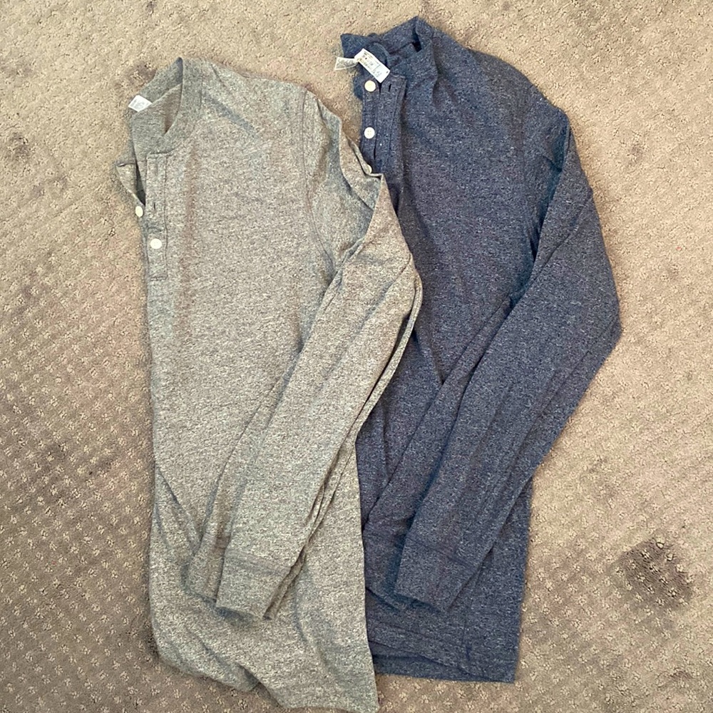 Set of 2 long sleeve American Apparel shirts